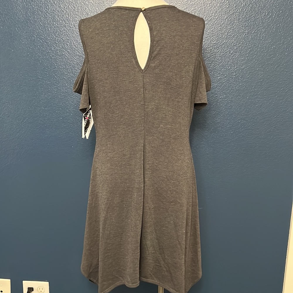 LOVE CAMERON DRESS - Picture 3 of 4